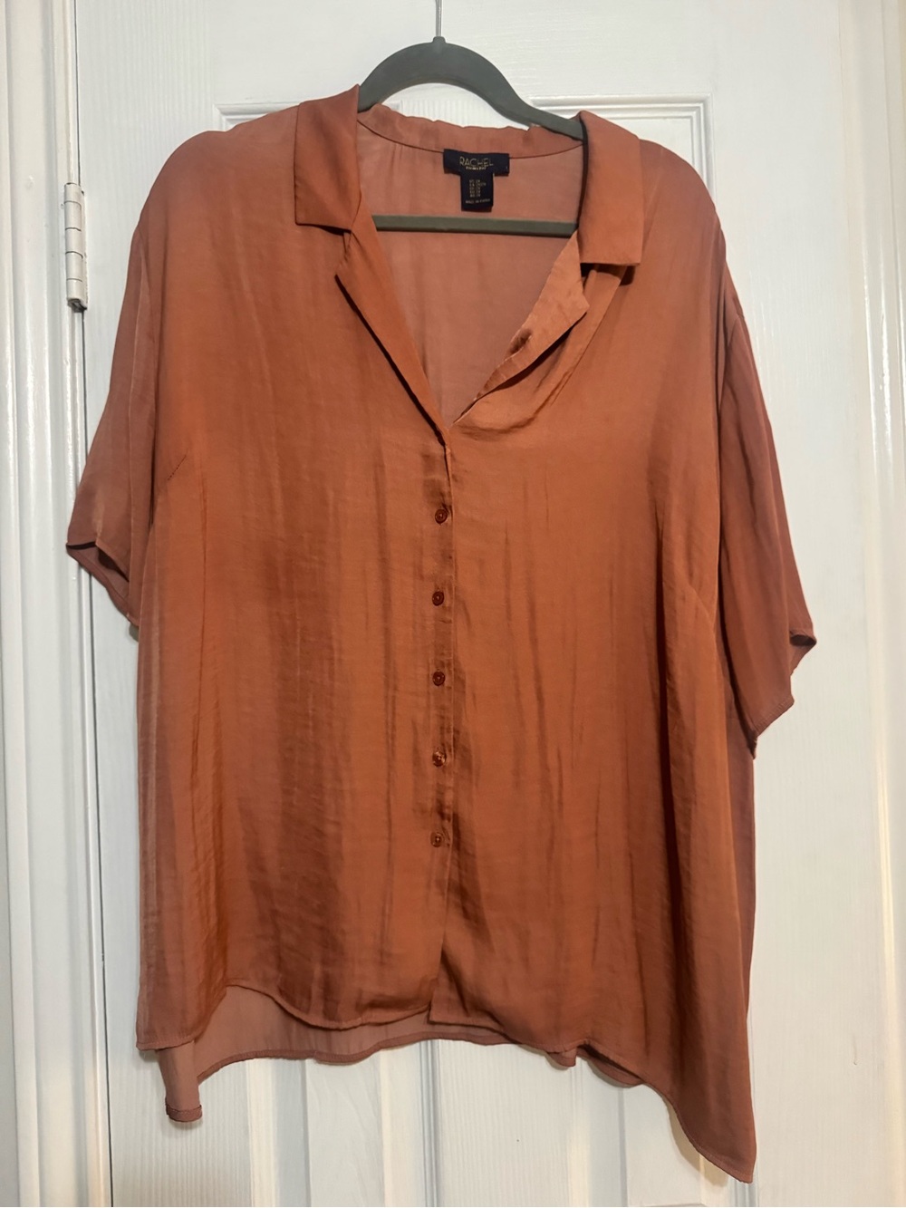 Rachel Roy Silky Rust Button-Front Short Sleeve Collared Shirt
